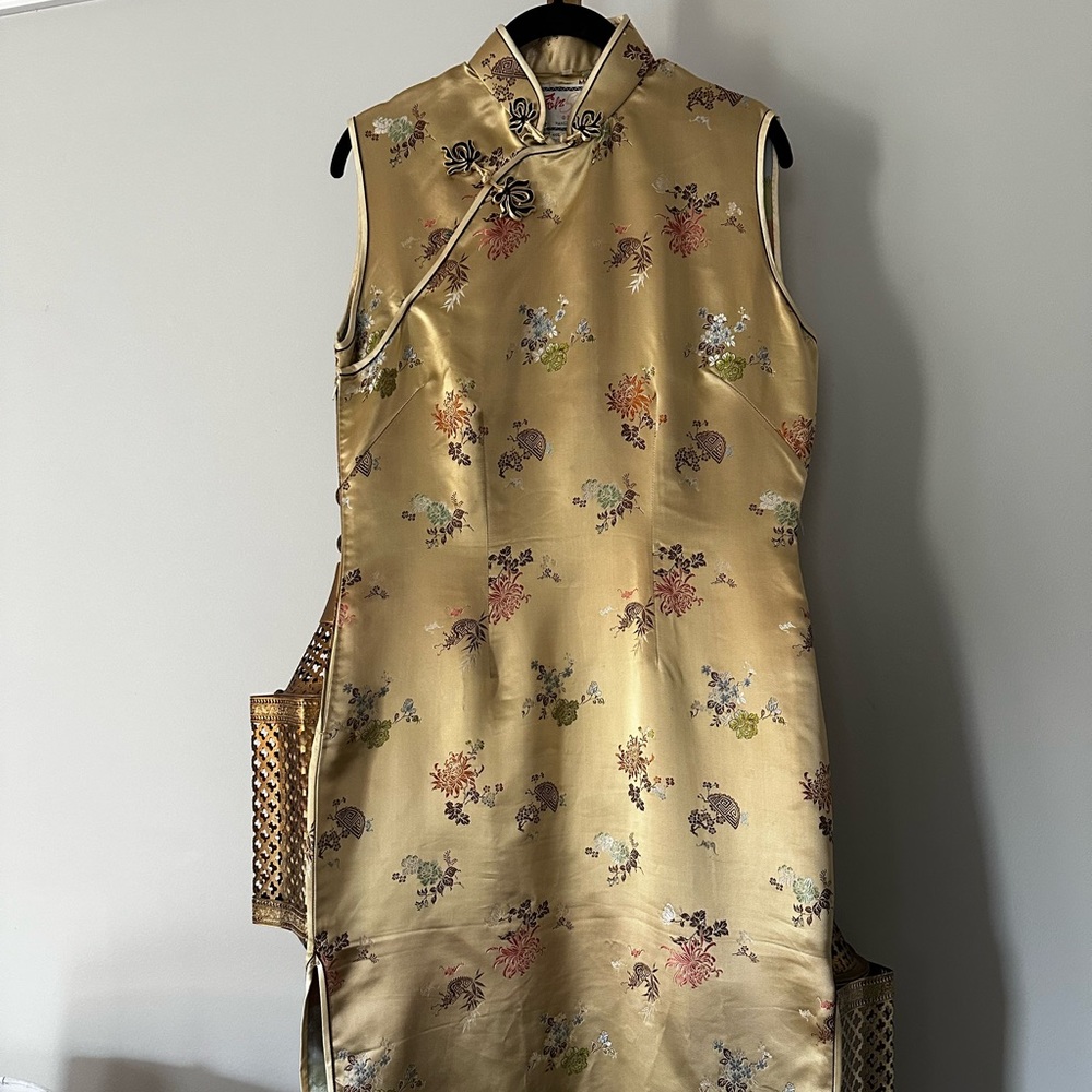 VTG Vintage 1950s Gold Rayon Floral Embellishment Embroidery Qipao Dress L XL